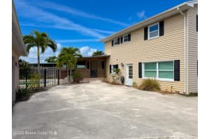 215 Bonita Drive, Merritt Island, FL 32952 - MLS#1028054