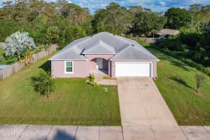424 Luna Bella Ln APT 423, New Smyrna Beach, FL 32168, Sold 01/02/25