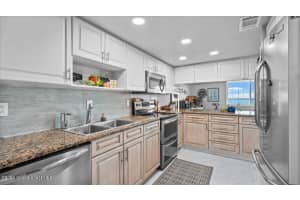 115 Indian River Dr, Cocoa, FL 32922, Sold 04/08/25