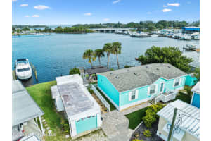 852 Evergreen St, New Smyrna Beach, FL 32169, Sold 12/04/24