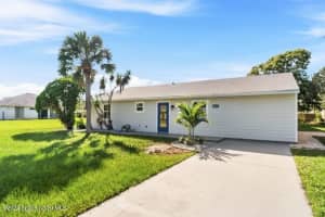 2255 17th Ave, Vero Beach, FL 32960, Sold 12/05/24