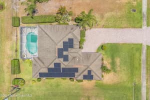 310 Main St, Sebastian, FL 32958, Sold 12/19/24