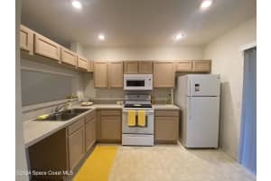 203 Parkwood Ln, Edgewater, FL 32132, Sold 12/20/24