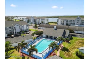 560 N Brevard Ave, Cocoa Beach, FL 32931, Sold 01/24/25