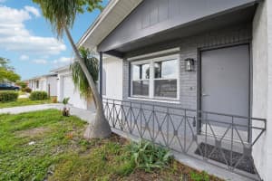 7231 Lake Dr, Sanford, FL 32771, Sold 03/06/25
