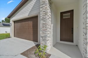 445 Escobar Ave NW, Palm Bay, FL 32907, Sold 12/20/24