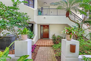 2411 Woodland Dr, Edgewater, FL 32141, Sold 04/02/25