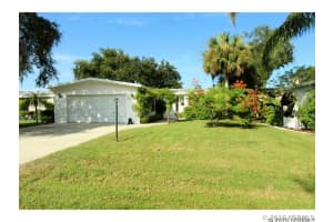 426 Sioux Blvd, Oak Hill, FL 32759, Sold 01/14/25