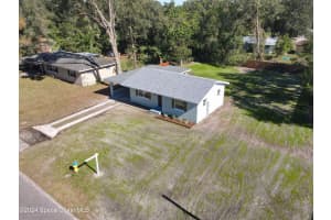611 Montgomery Avenue, DeLand, FL 32720 Sold 08/11/25