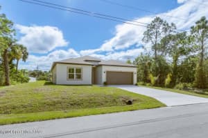 3070 Flagstaff Ave SE, Palm Bay, FL 32909, Sold 01/17/25