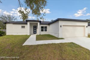5540 Magnolia Ave, Port Orange, FL 32127, Sold 03/18/25