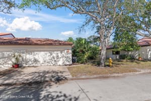 1011 Hill St, New Smyrna Beach, FL 32169, Sold 01/16/25