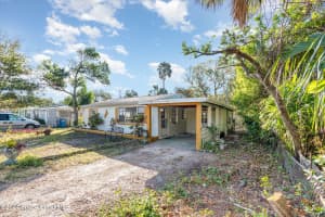 958 Roberts Blvd, Deltona, FL 32725, Sold 01/24/25