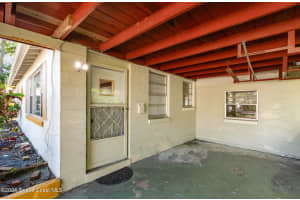958 Roberts Blvd, Deltona, FL 32725, Sold 01/24/25