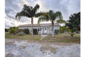 28 Pine Arbor Lane, Vero Beach, FL 32962 Sold 10/28/25