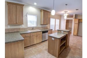 28 Pine Arbor Lane, Vero Beach, FL 32962 Sold 10/28/25