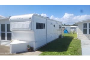 2733 Autumn Leaves Dr, Port Orange, FL 32128, Sold 12/27/24