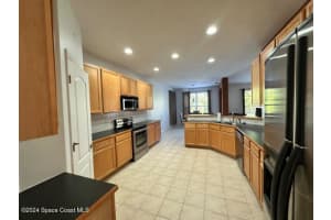 226 Meadow Lake Dr, Edgewater, FL 32141, Sold 01/10/25