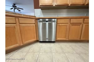 226 Meadow Lake Dr, Edgewater, FL 32141, Sold 01/10/25