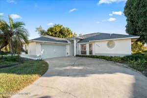 3224 Vista Palm Dr, Edgewater, FL 32141, Sold 03/11/25