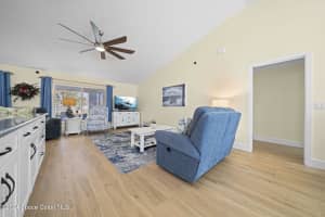 321 Narragansett St NE, Palm Bay, FL 32907, Sold 01/28/25