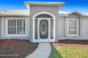 202 Winefred Ave, New Smyrna Beach, FL 32168, Sold 02/18/25