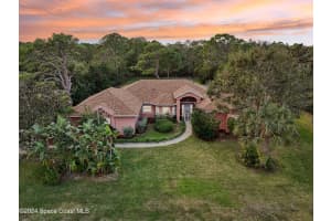 5619 Cypress Creek Dr, Grant-Valkaria, FL 32949, Sold 01/23/25