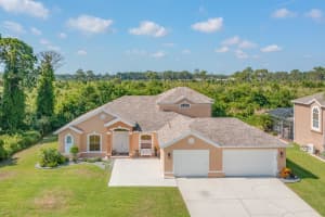 318 Castlewood Ln, Rockledge, FL 32955, Sold 05/05/25