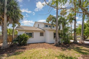 526 Temple St, Satellite Beach, FL 32937, Sold 01/17/25