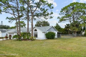 2623 Westwood Ave, New Smyrna Beach, FL 32168, Sold 04/10/25