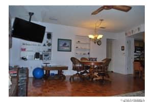 305 S Pine St, New Smyrna Beach, FL 32169, Sold 04/10/25