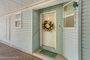 230 Cypress Ave, Oak Hill, FL 32759, Sold 03/06/25