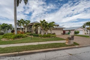 1954 Algonquin Ave, Deltona, FL 32725, Sold 04/25/25