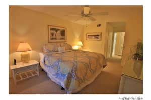 869 Islnd Club Square, Vero Beach, FL 32963 Sold 06/03/25
