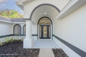 145 Oak Ridge Ave, Edgewater, FL 32132, Sold 03/04/25
