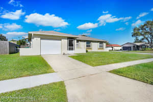 126 Brandy Hills Dr, Port Orange, FL 32129, Sold 03/21/25