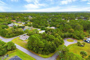 25 Pine Glen Dr, DeBary, FL 32713, Sold 01/14/25
