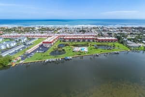 760 S Brevard Ave, Cocoa Beach, FL 32931, Sold 03/31/25
