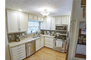 301 N Pine St, New Smyrna Beach, FL 32169, Sold 04/11/25