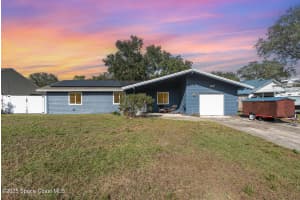 144 Fishermans Cove Dr, Edgewater, FL 32141, Sold 02/07/25