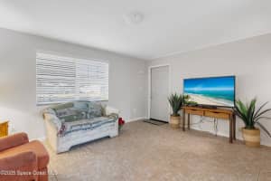 17 Bogey Cir, New Smyrna Beach, FL 32168, Sold 02/18/25