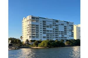 7 Indian River Avenue, Titusville, FL 32796 - MLS#1033697