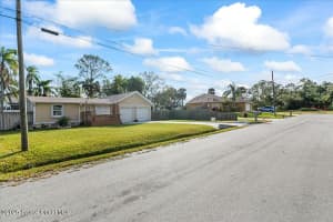 724 La Veta Dr, Melbourne, FL 32904, Sold 02/24/25