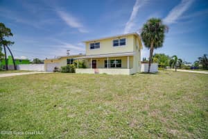 120 Anona Place, Indian Harbour Beach, FL 32937 - MLS#1033868