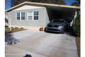 578 Marlin Circle, Barefoot Bay, FL 32976 - MLS#1033913