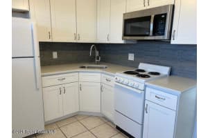 380 Brevard Avenue, Cocoa Beach, FL 32931 - MLS#1033989