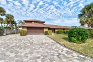 298 Arrowhead Lane, Melbourne Beach, FL 32951 - MLS#1033993