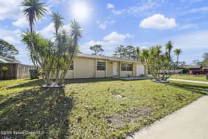 3727 Sherwood Circle, Cocoa, FL 32926 Sold 05/15/25