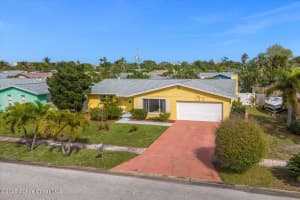 105 Bay Dr E, Indian Harbour Beach, FL 32937, Sold 05/09/25