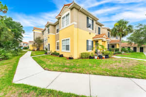1757 Sophias Dr, Melbourne, FL 32940, Sold 03/21/25